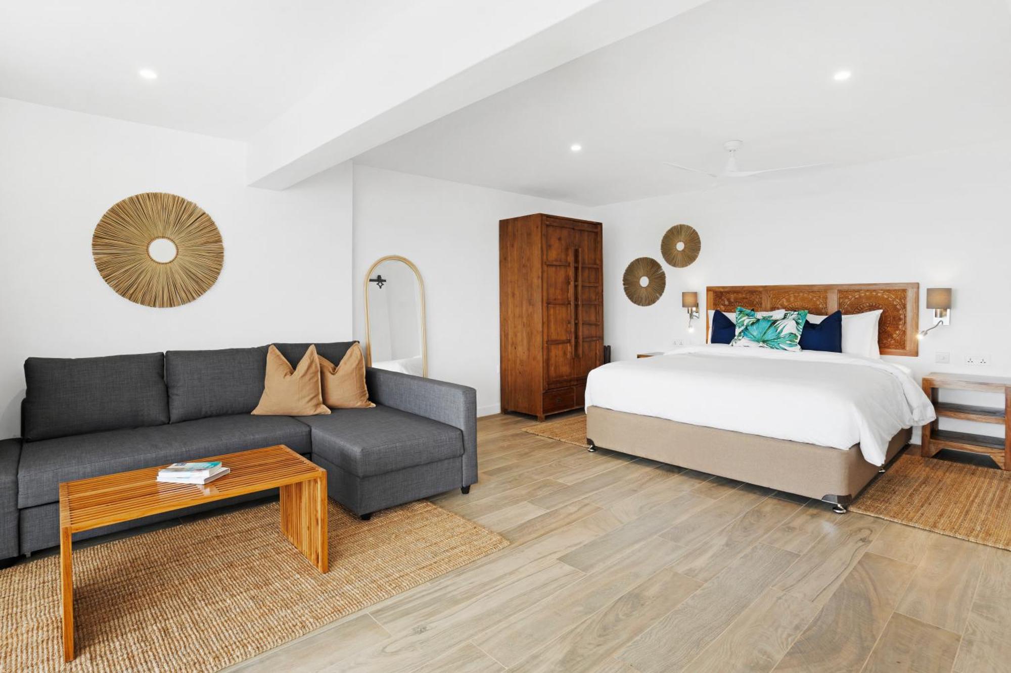 The Bay Seychelles Boutique Hotel And Apartments Anse a La Mouche Bagian luar foto